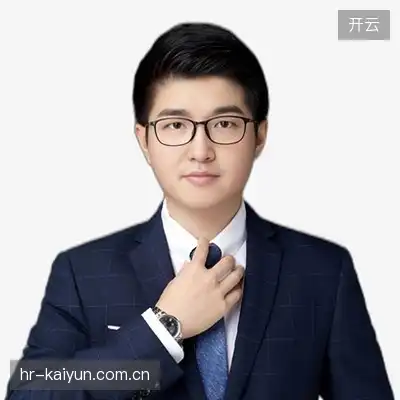 梁泽志